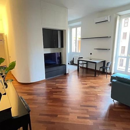 "Iris" Milano Lunigiana In Stazione Centrale Apartment Exterior photo