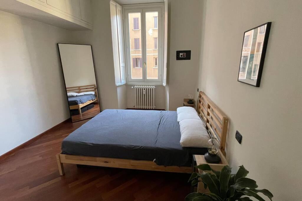 "Iris" Milano Lunigiana In Stazione Centrale Apartment Exterior photo